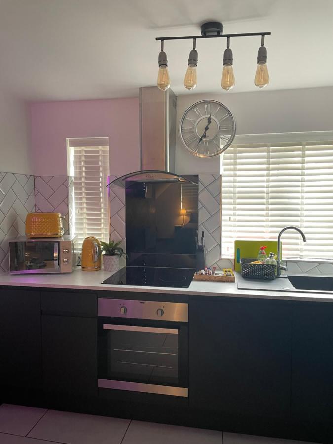 Vibrant & Modern Studio Apartment In ברמינגהאם מראה חיצוני תמונה
